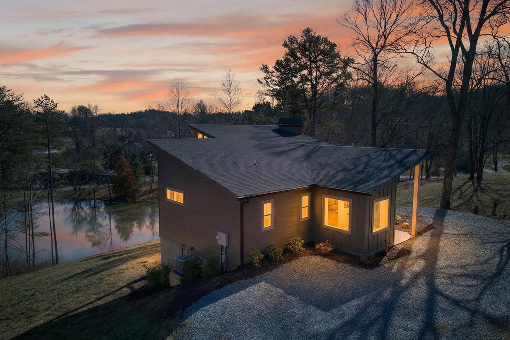 423634 Hayesville Residential