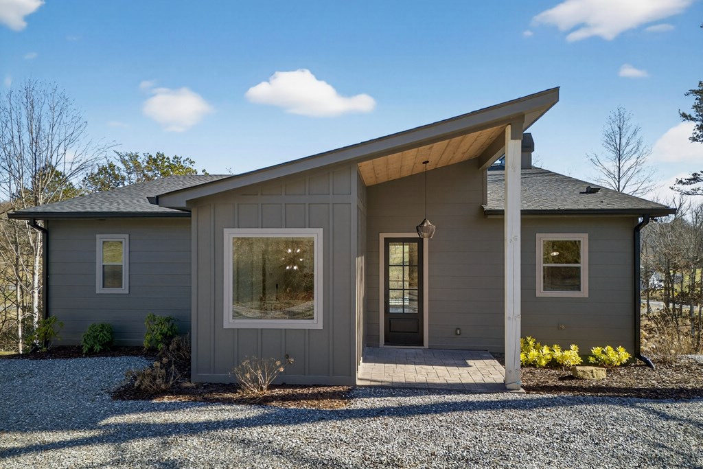 423634 Hayesville Residential