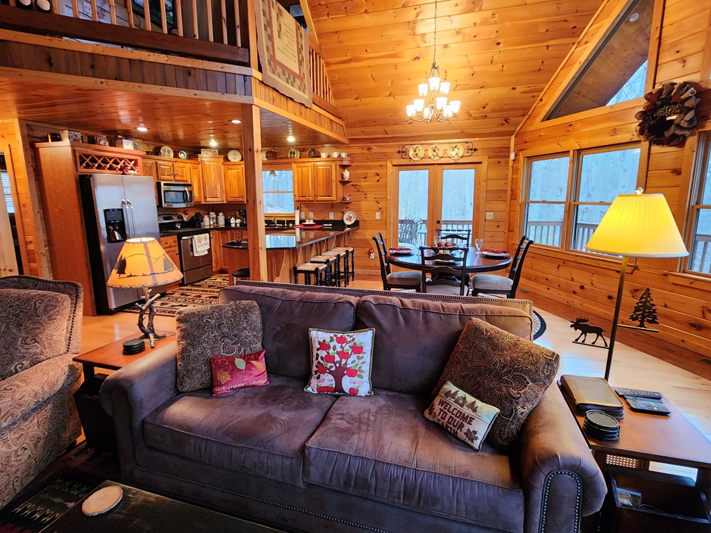 423635 Blue Ridge Residential