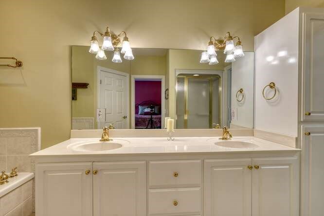 423640 Hayesville Residential