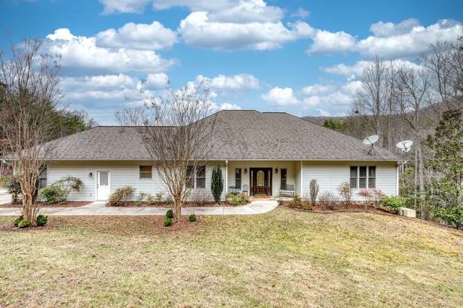 423640 Hayesville Residential