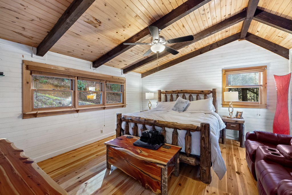 423645 Blue Ridge Residential