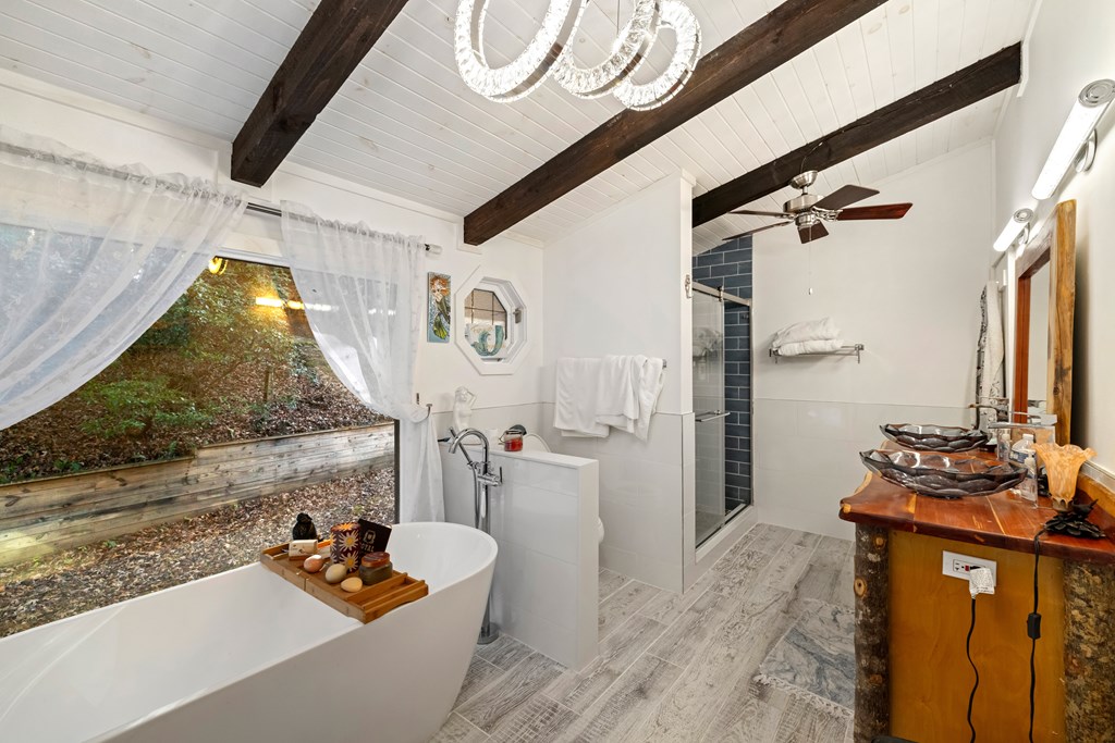 423645 Blue Ridge Residential