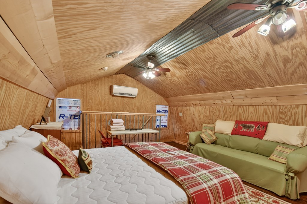 423646 Blue Ridge Residential