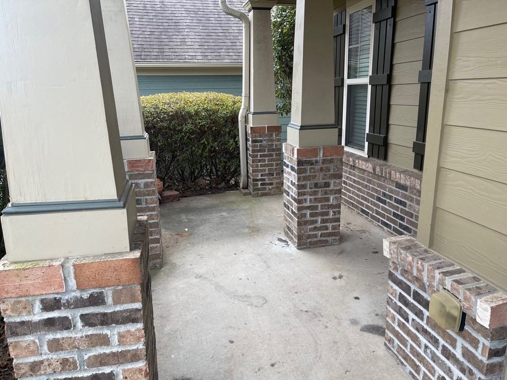 423652 Woodstock Residential