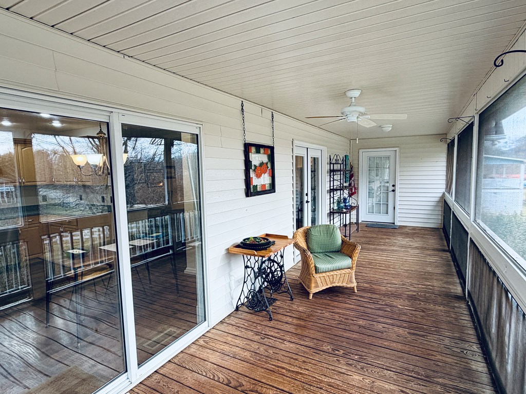 423654 Hayesville Residential