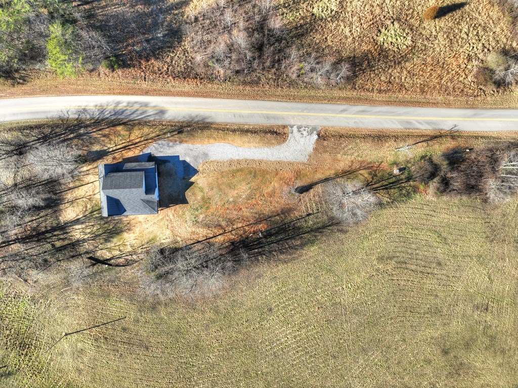 423655 Young Harris Residential