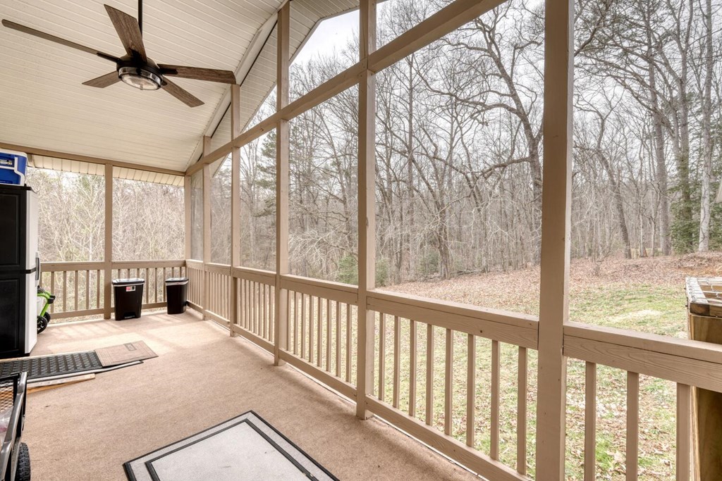 423658 McCaysville Residential