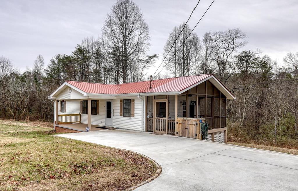 423658 McCaysville Residential