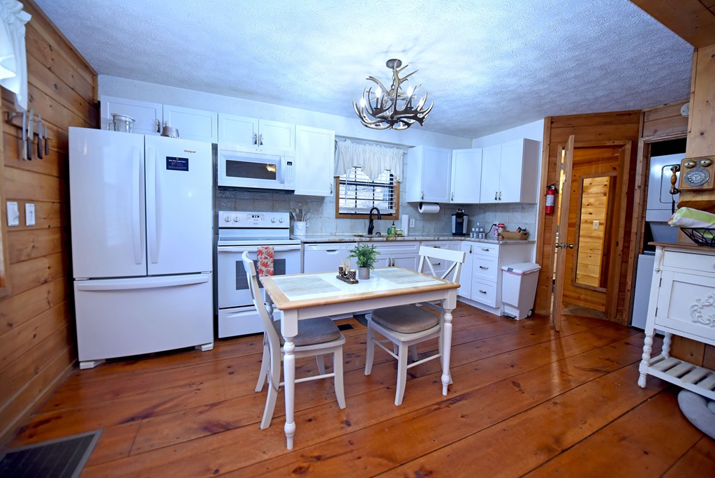 423667 Morganton Residential