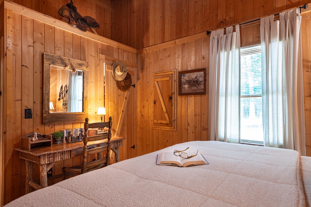 423675 Suches Residential