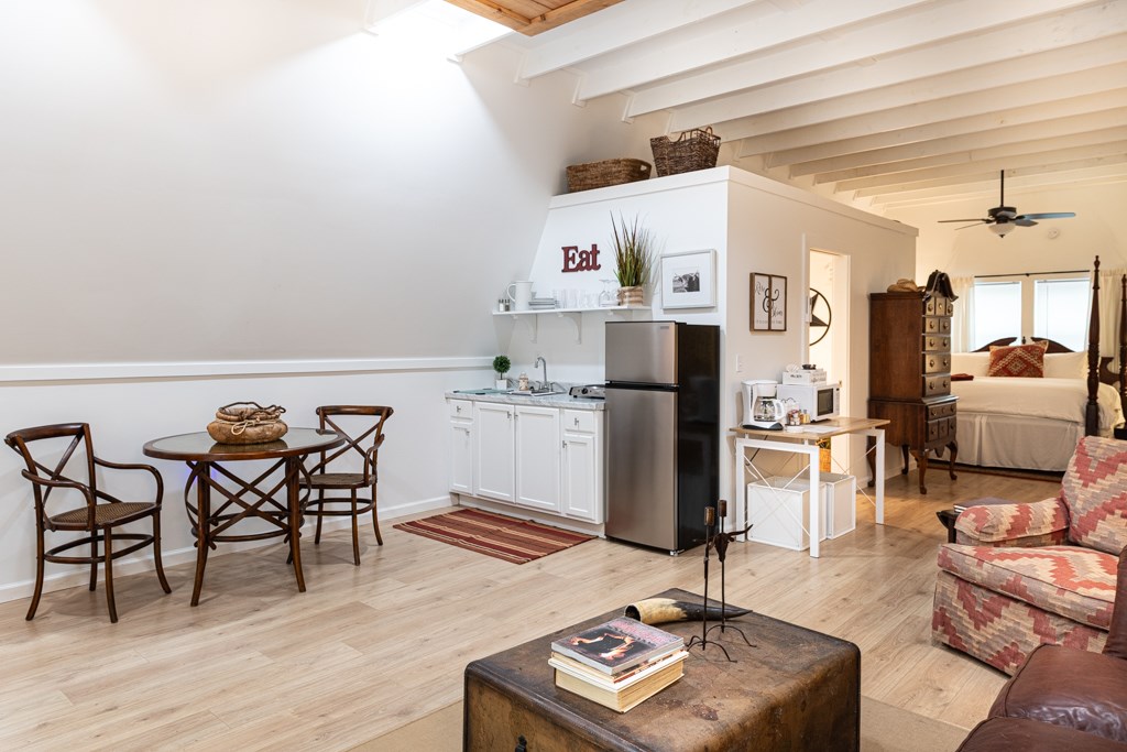 423675 Suches Residential