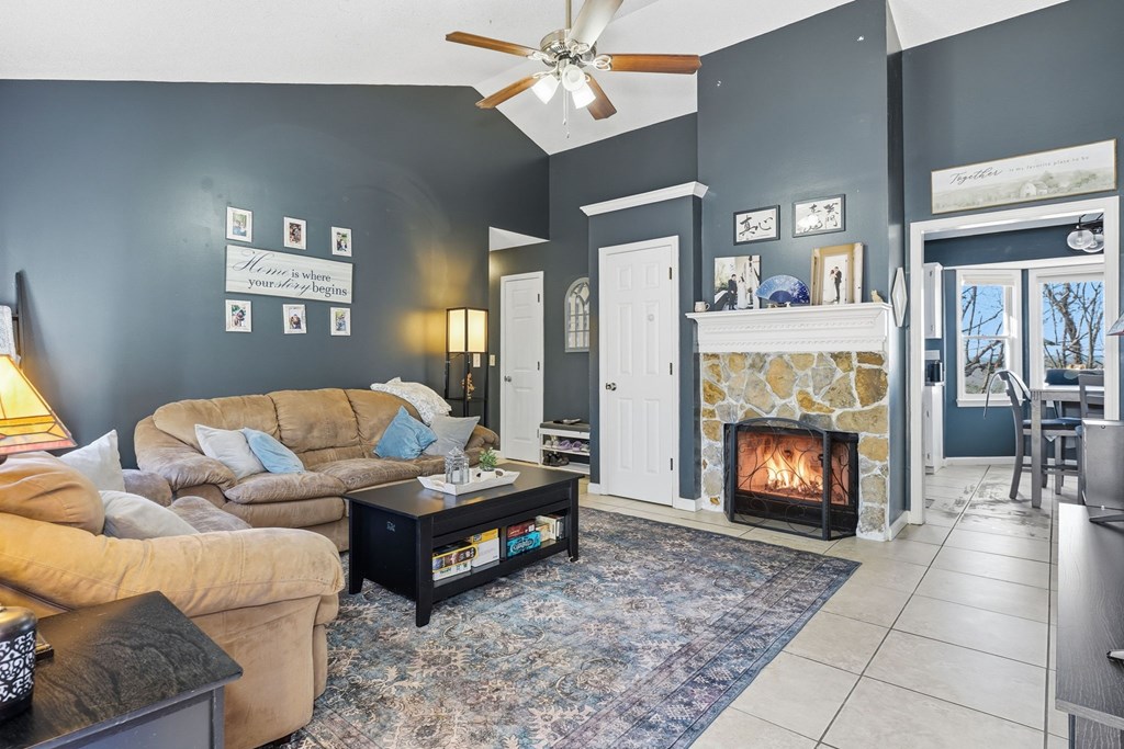 424680 Cartersville Residential