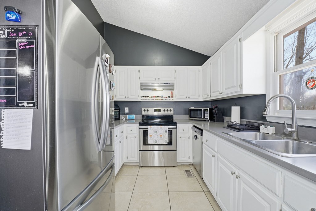 424680 Cartersville Residential