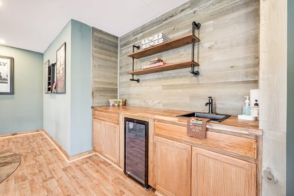 424685 Marble Residential