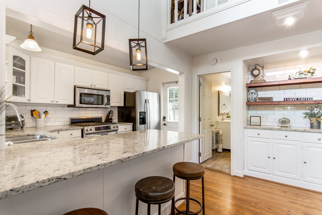 424694 Hiawassee Residential