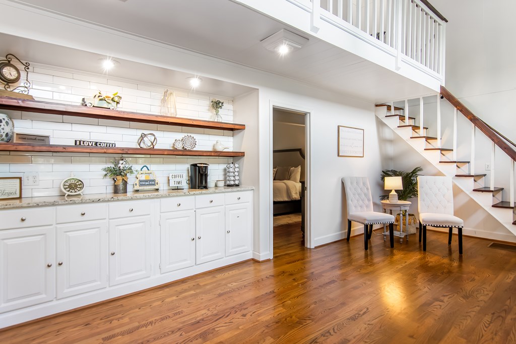 424694 Hiawassee Residential