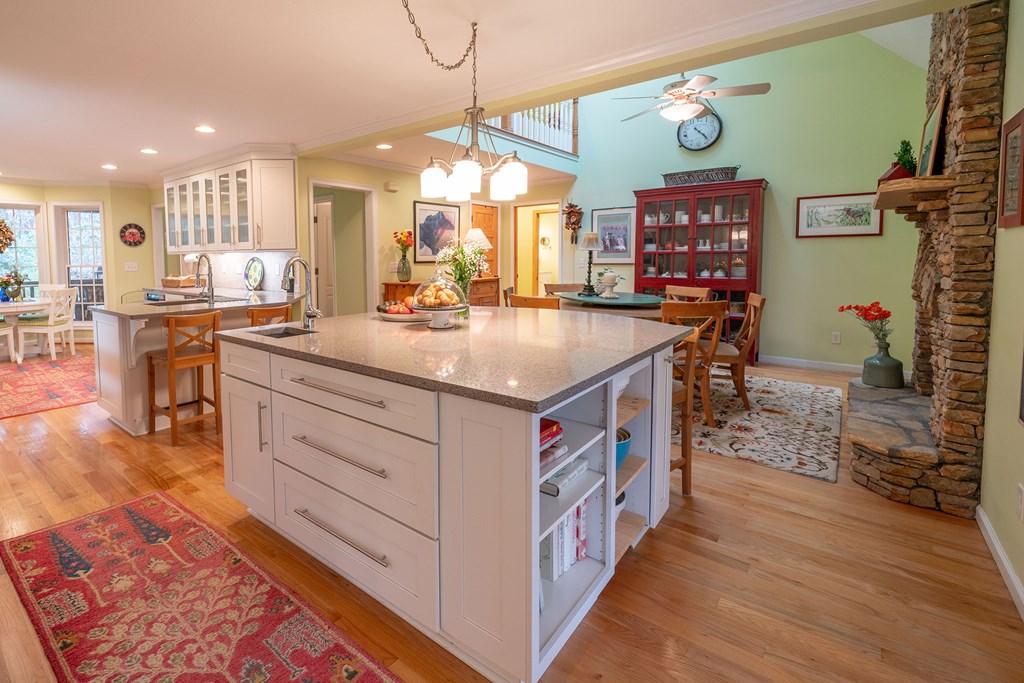 424703 Ellijay Residential