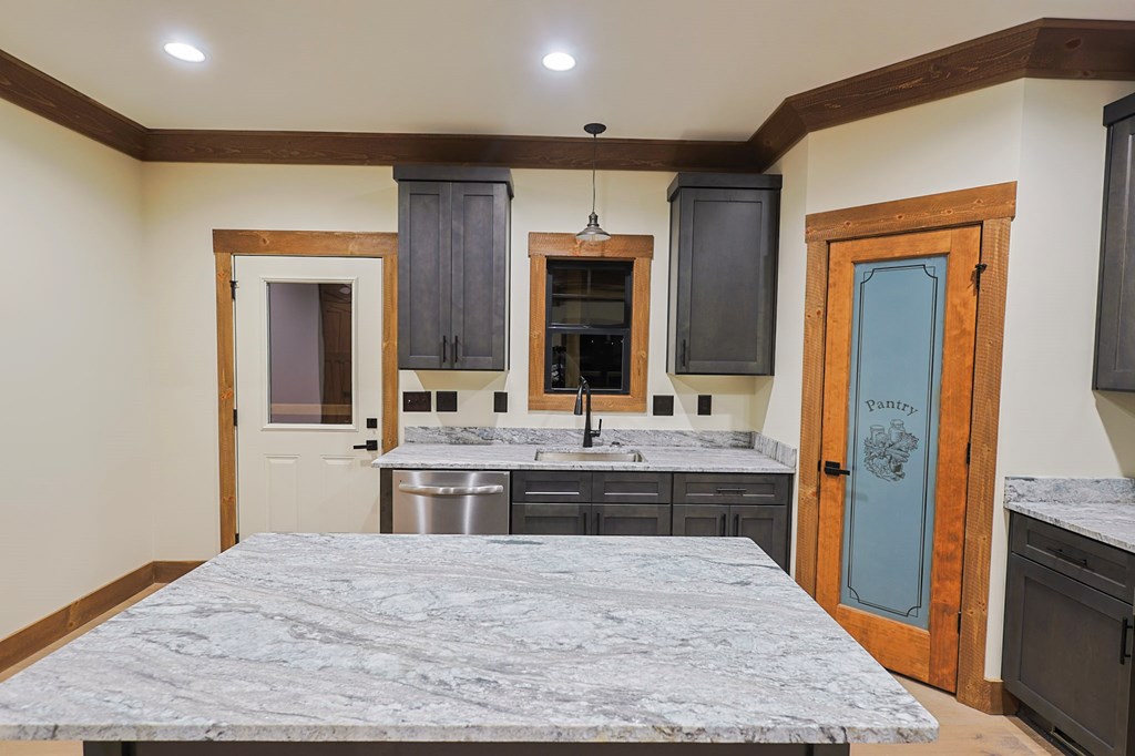 424706 Ellijay Residential