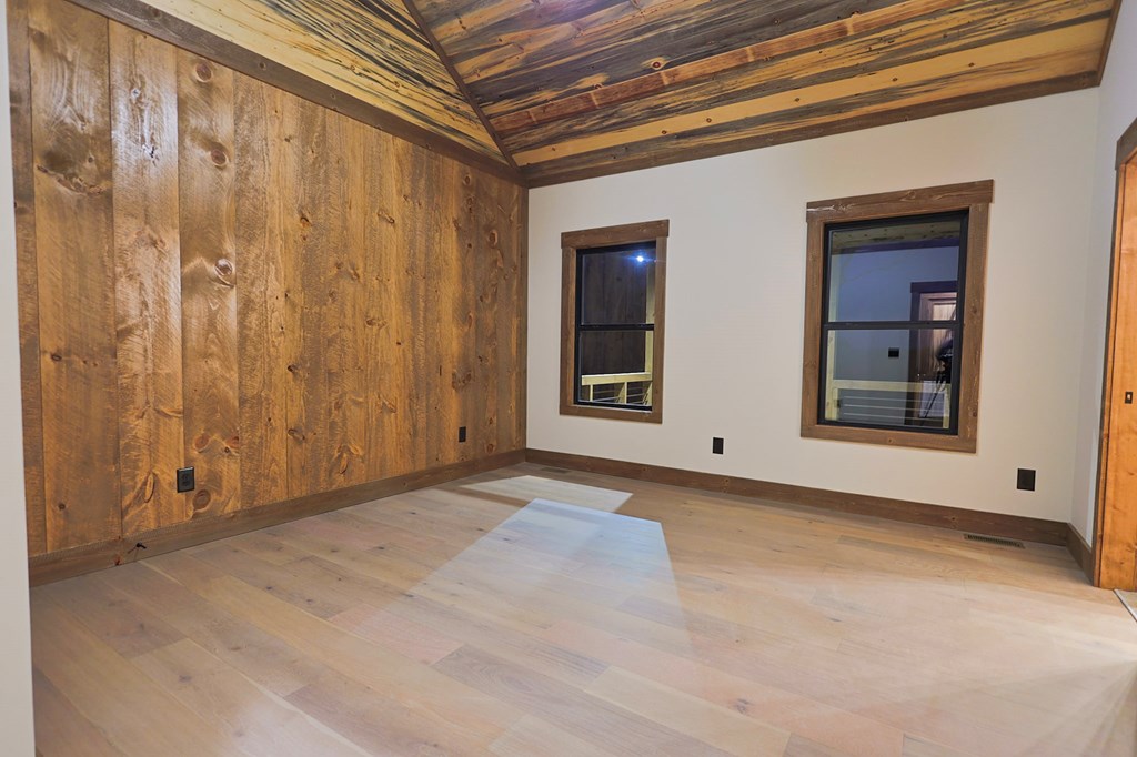 424706 Ellijay Residential