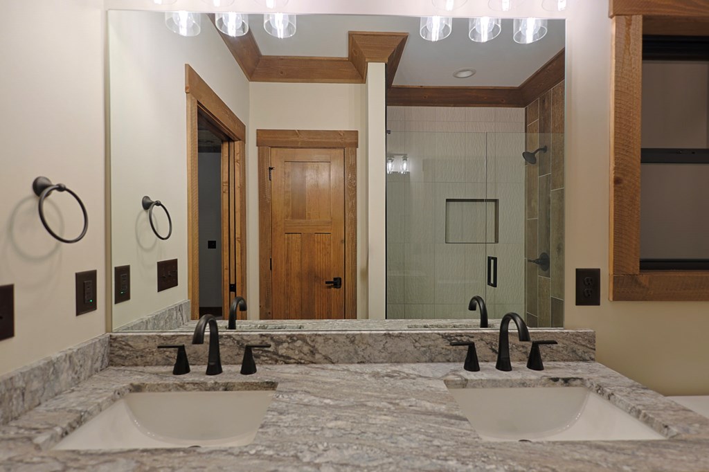 424706 Ellijay Residential