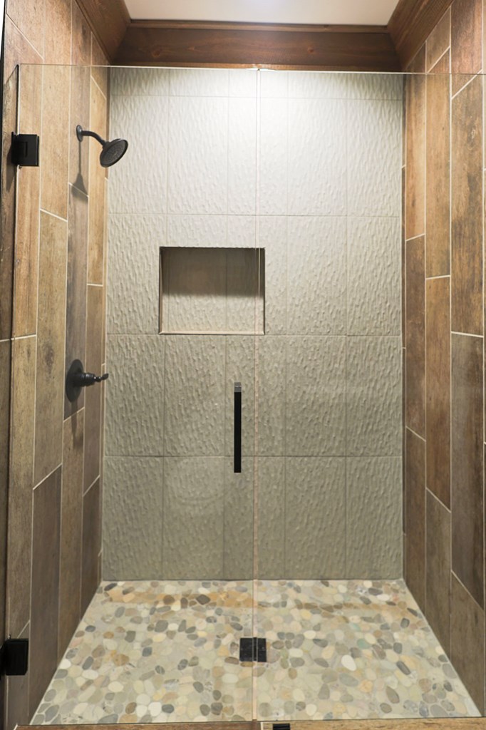 424706 Ellijay Residential