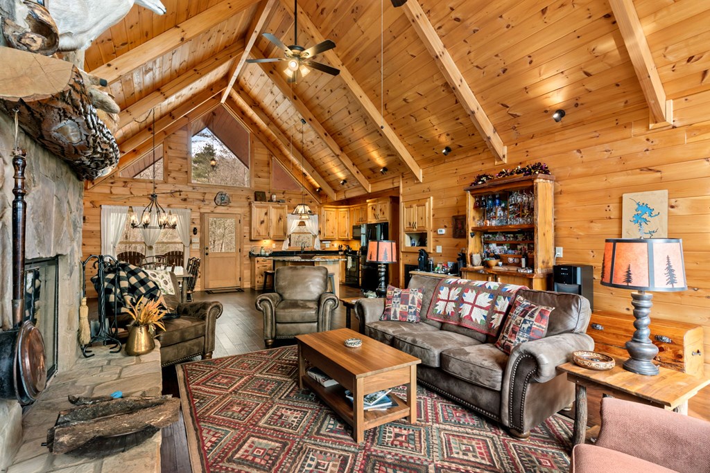 424708 Cherry Log Residential