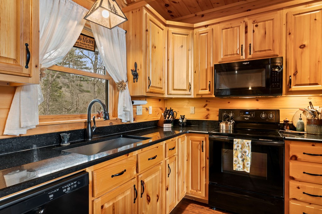 424708 Cherry Log Residential