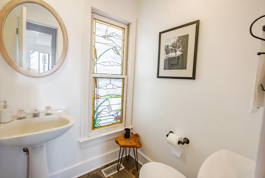 424709 Jasper Residential