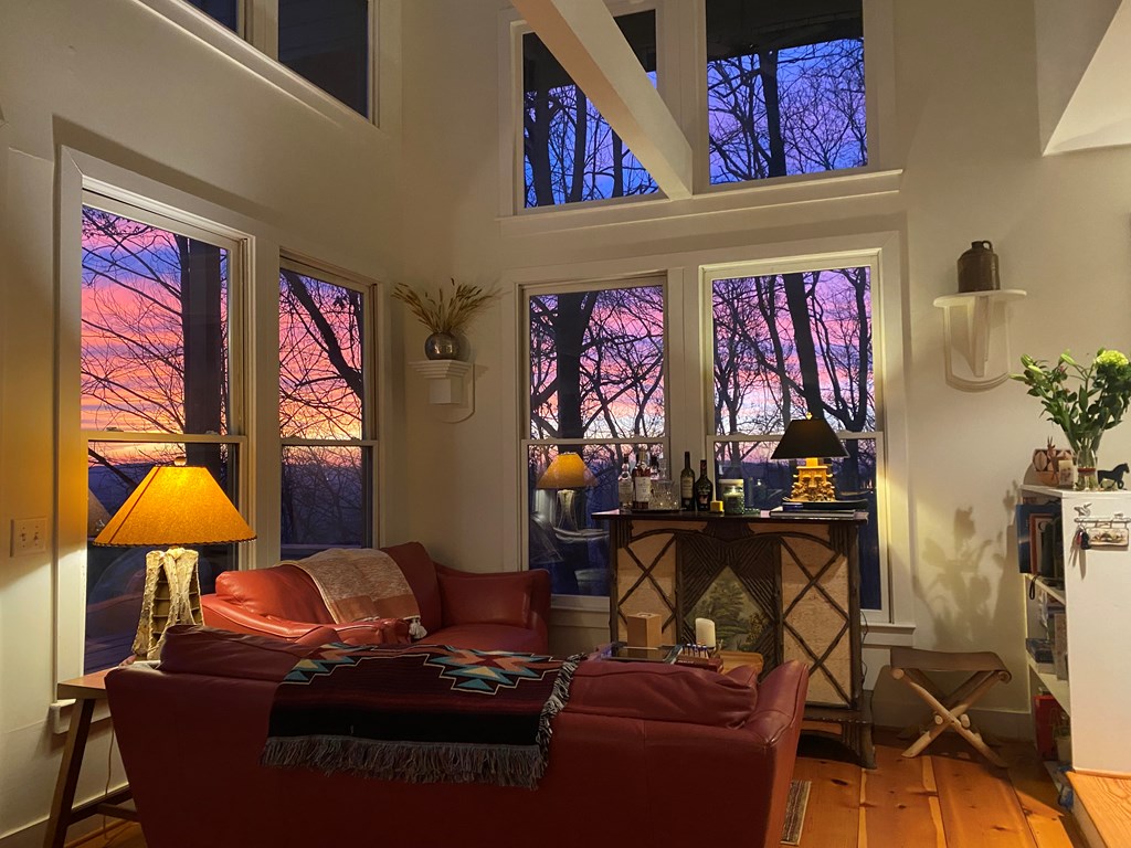 424709 Jasper Residential