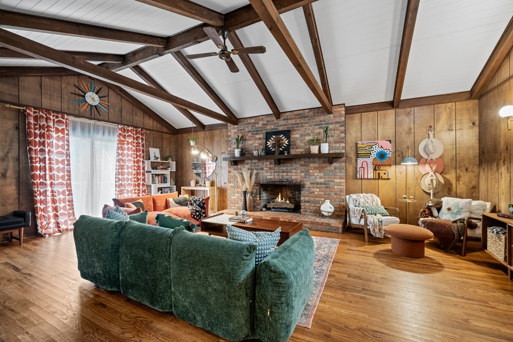 424729 Ellijay Residential