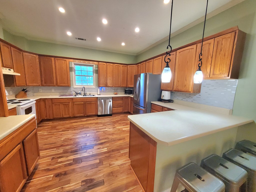 424730 Jasper Residential