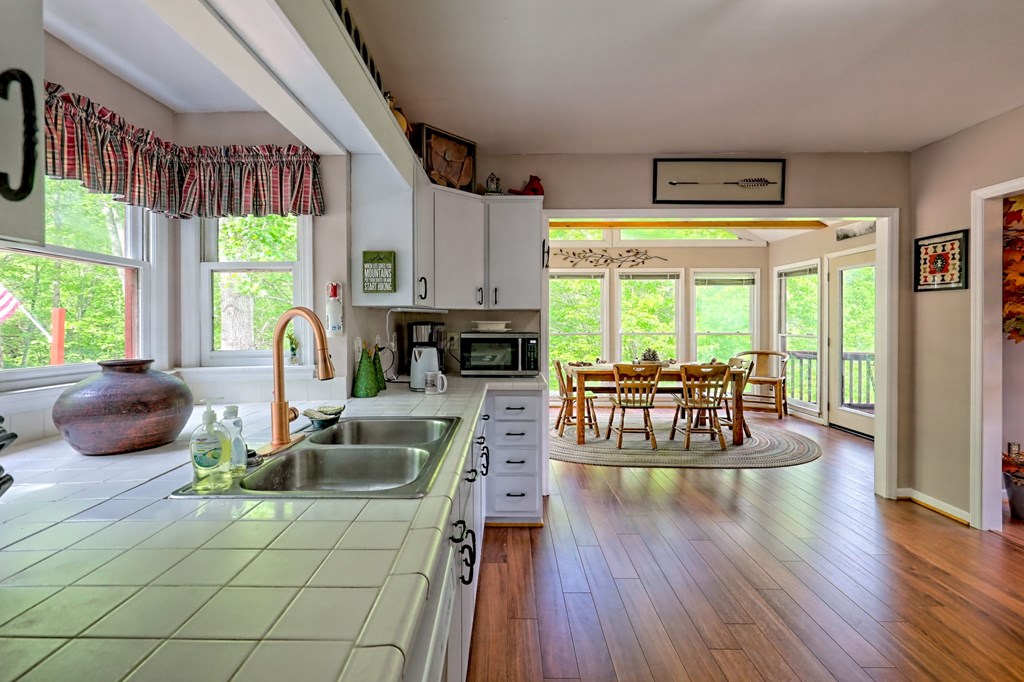 424731 Hiawassee Residential