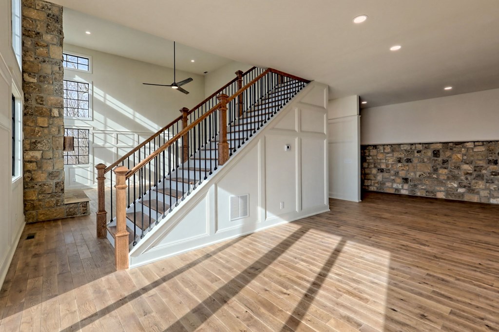 424732 Clayton Residential