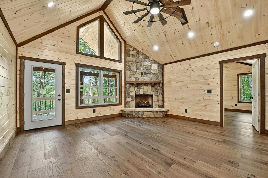 424734 Morganton Residential