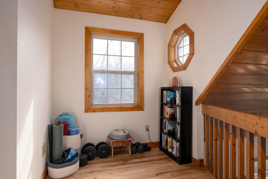 424736 Murphy Residential