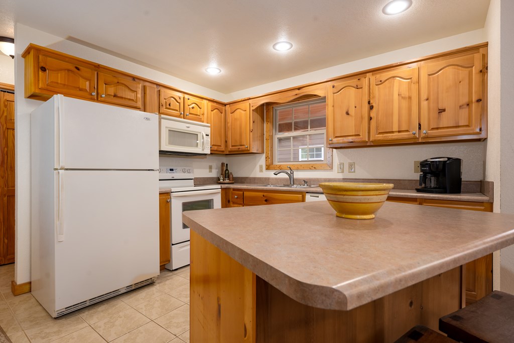 424736 Murphy Residential