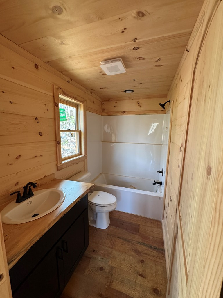 424739 Ellijay Residential