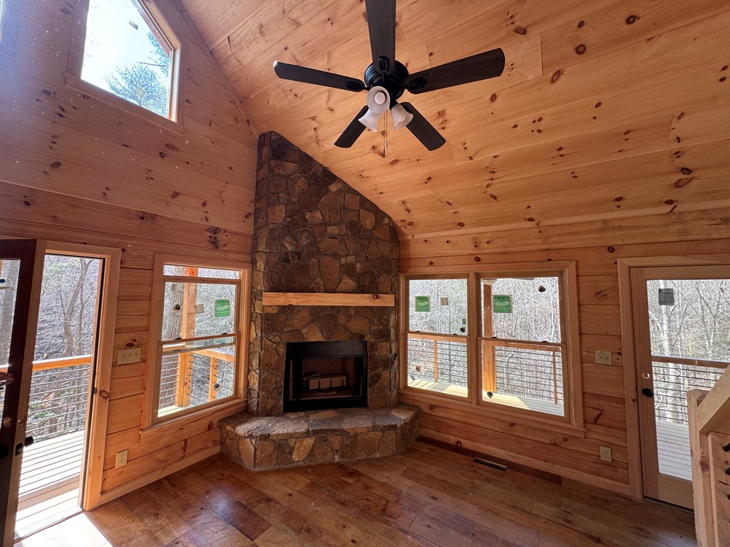 424739 Ellijay Residential