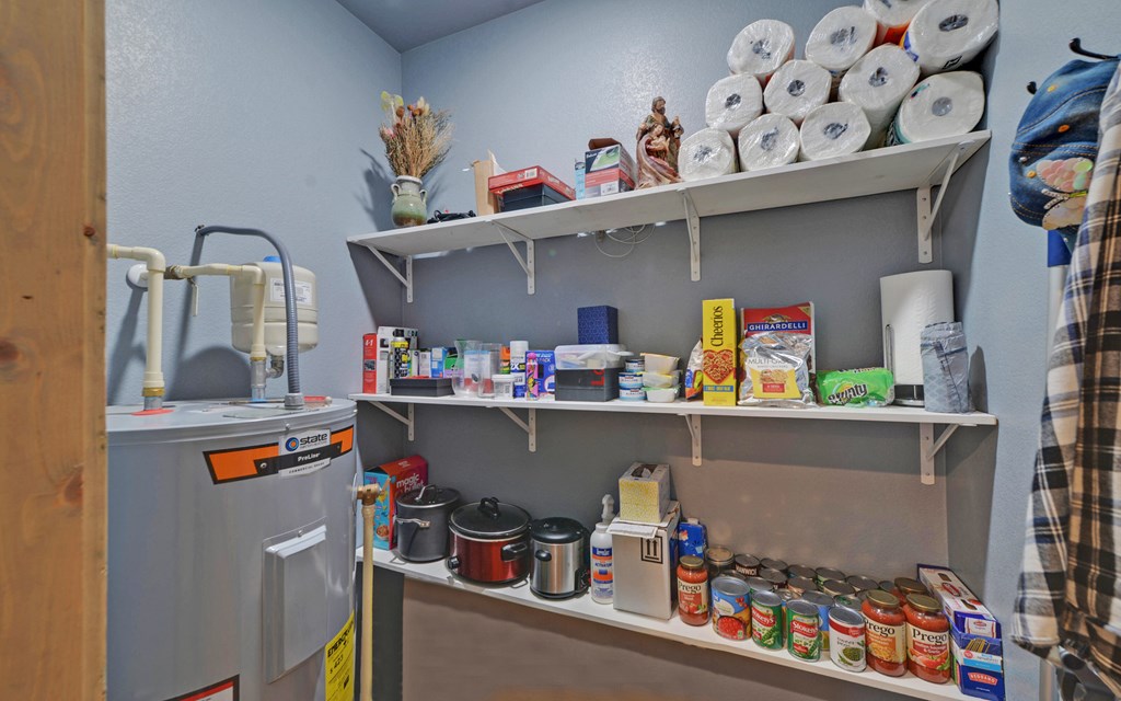 424745 Murphy Residential