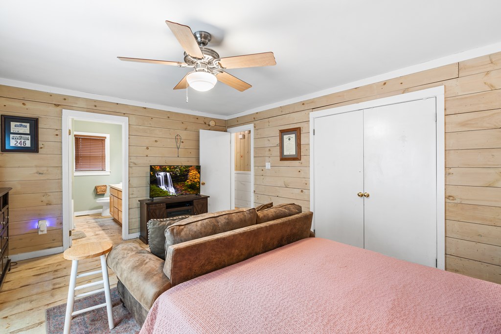 424750 Hiawassee Residential