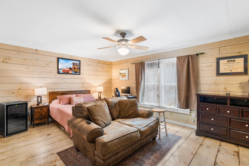 424750 Hiawassee Residential