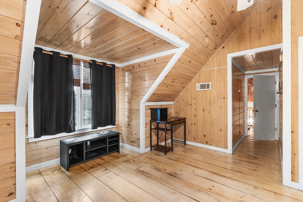 424750 Hiawassee Residential