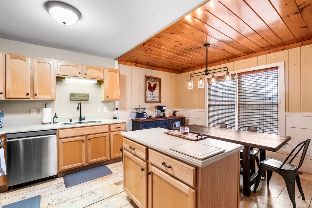 424750 Hiawassee Residential