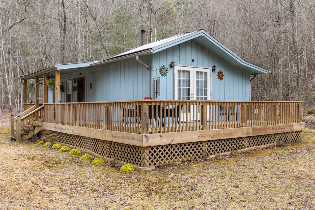 424756 Blue Ridge Residential