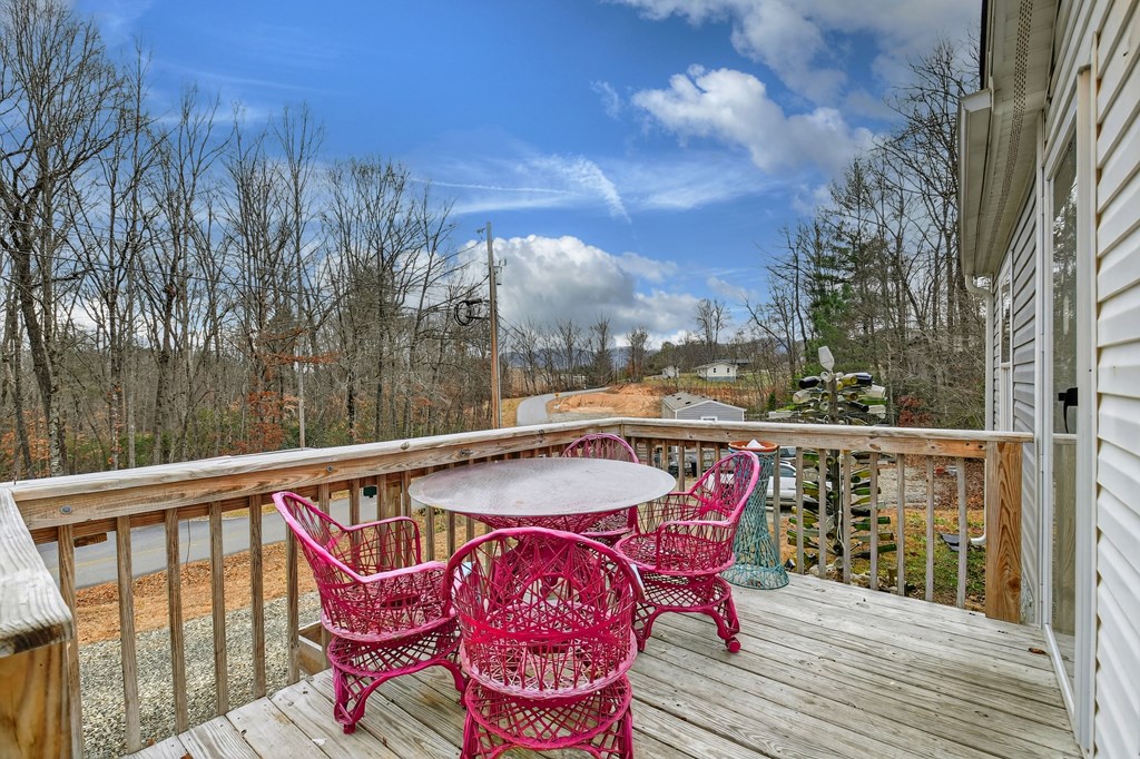 424757 Blairsville Residential