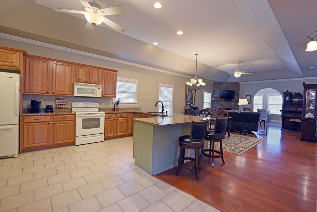 424758 Hiawassee Residential