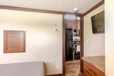 424765 Morganton Residential