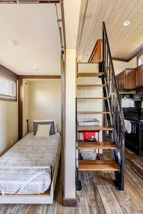 424765 Morganton Residential