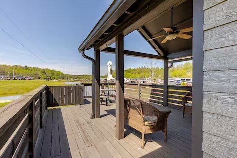 424765 Morganton Residential